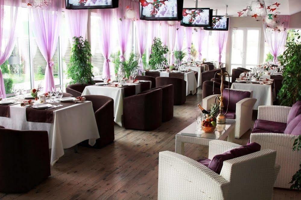 Terra Nova Sport&Spa Hotel Гатное Экстерьер фото