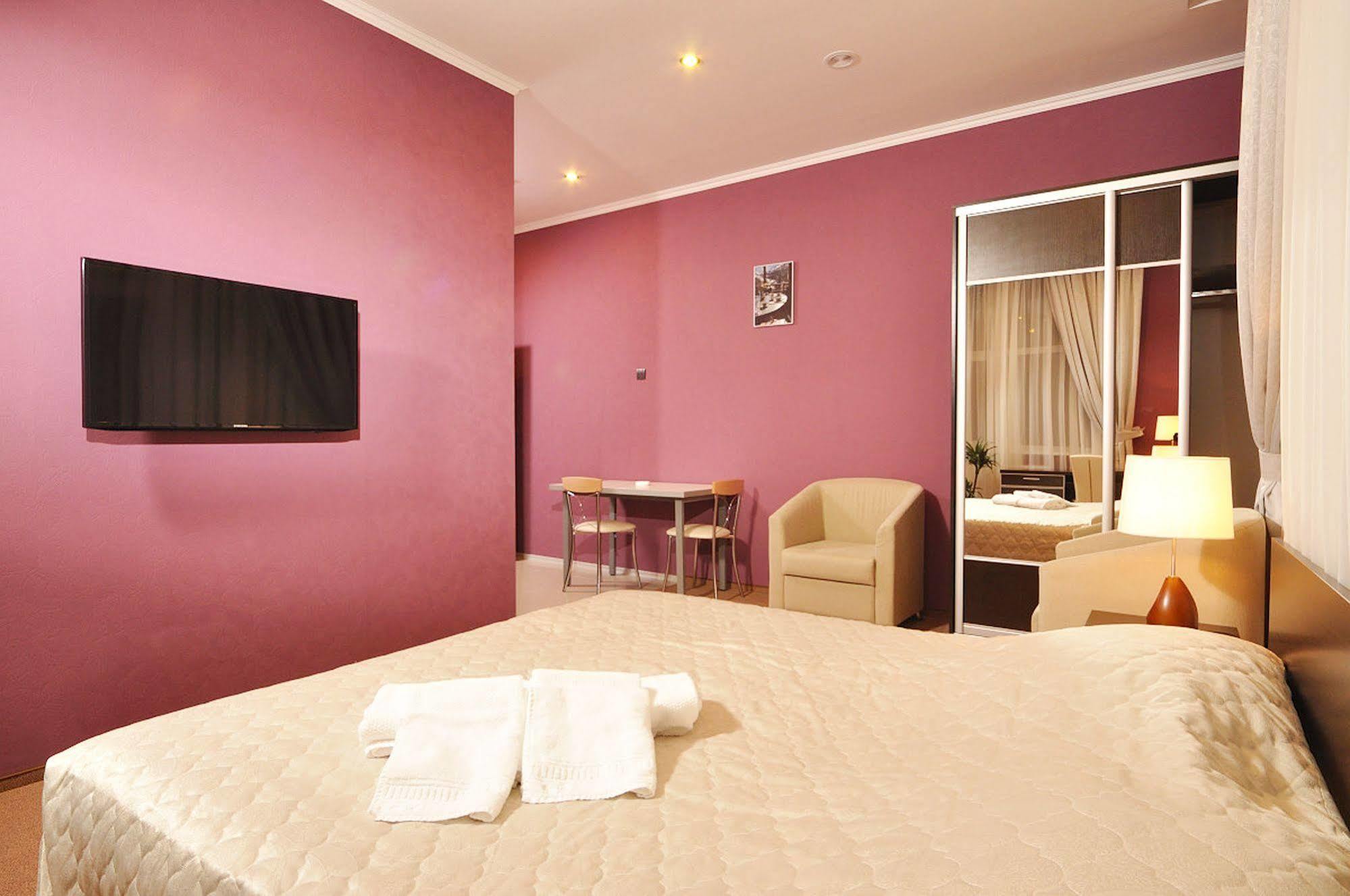 Terra Nova Sport&Spa Hotel Гатное Экстерьер фото