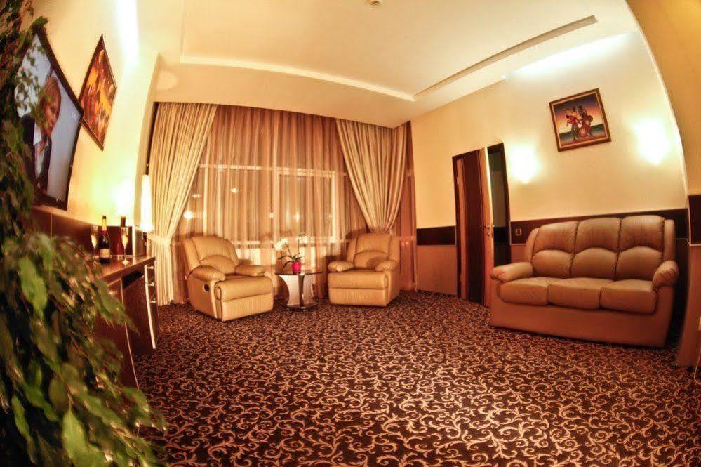 Terra Nova Sport&Spa Hotel Гатное Экстерьер фото